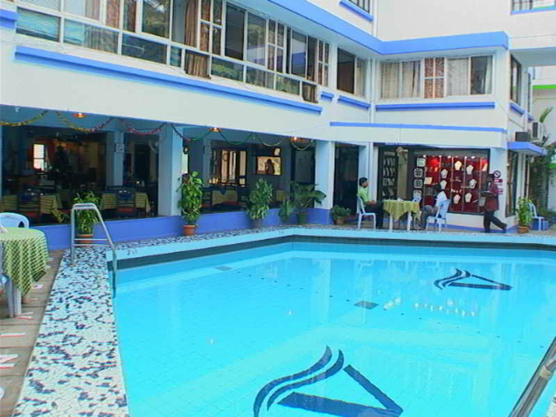 Alor Holiday Resort Калангуте Екстериор снимка